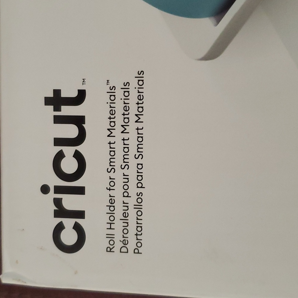 Cricut Roll Holder - Picture 3 of 3